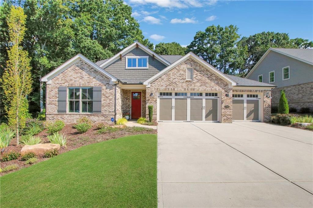 2340 Windsor Bluffs Drive Property Photo 1