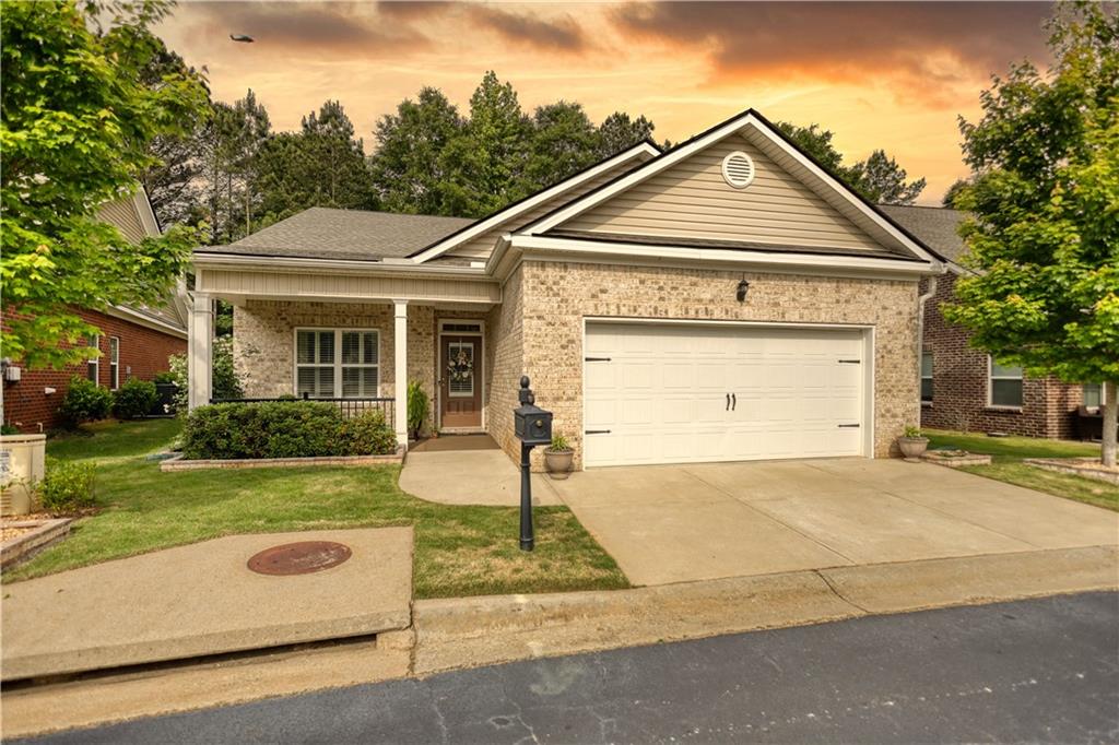 9120 Leverett Circle Property Photo 1