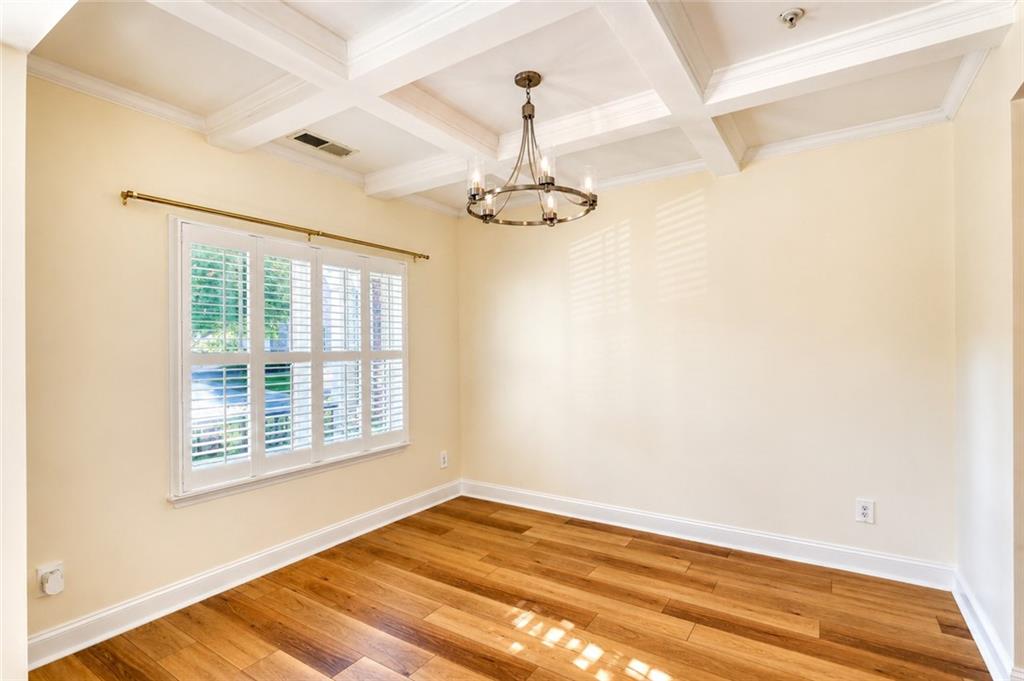 9120 Leverett Circle Property Photo 8