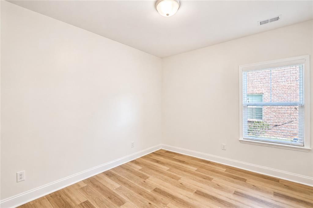 9120 Leverett Circle Property Photo 23