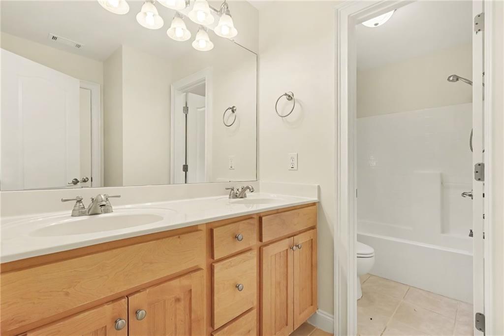 313 Fallstone Path Property Photo 20