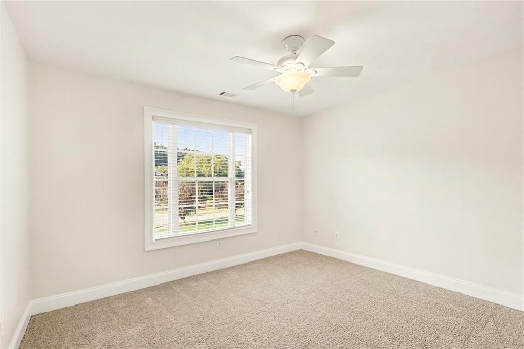 313 Fallstone Path Property Photo 21