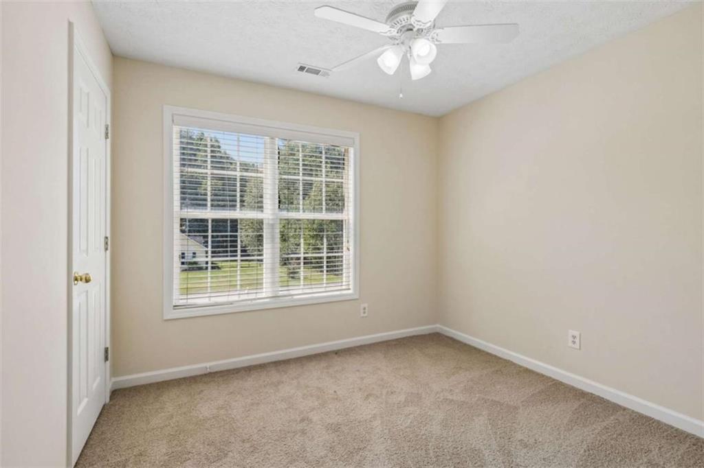 208 Albert Lane Property Photo 40