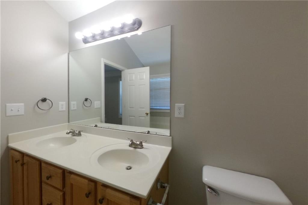 7832882 Property Photo 9