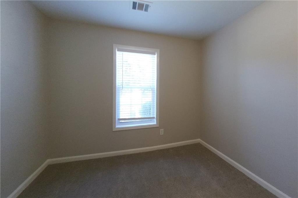 7832882 Property Photo 11
