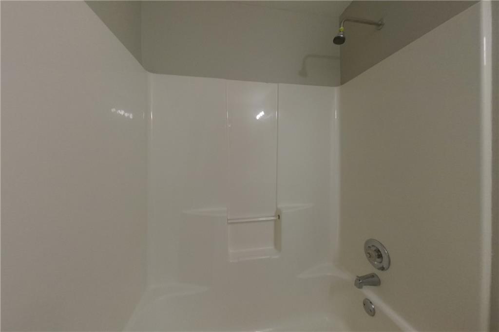 7832882 Property Photo 14
