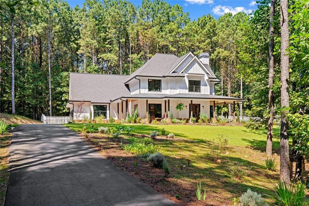 620 Foxpaw Leaf Lane