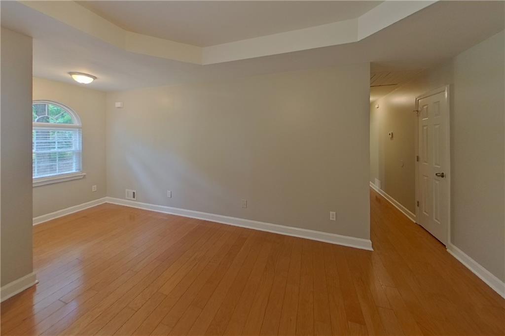 7832896 Property Photo 2