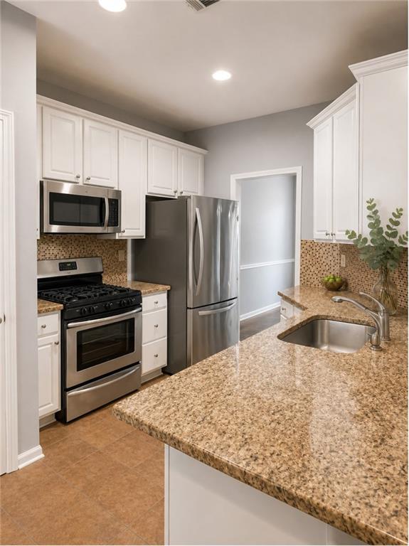 185 Galecrest Drive Property Photo 13