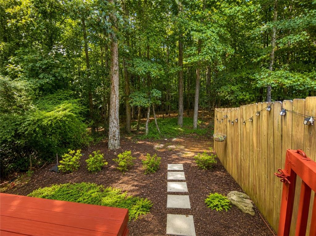 185 Galecrest Drive Property Photo 30
