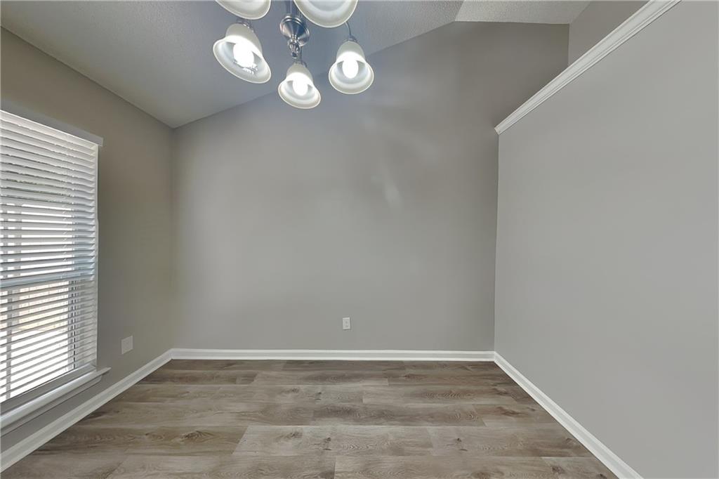 7832914 Property Photo 4