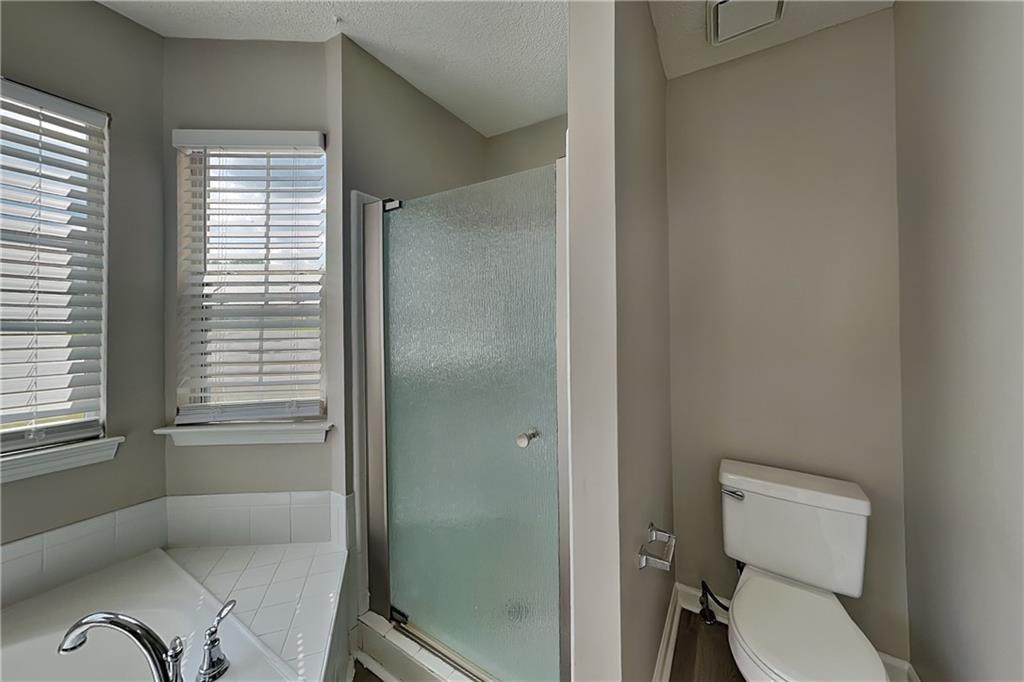 7832914 Property Photo 10