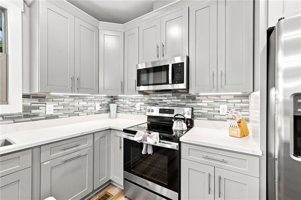 102 Moose Loop Property Photo 16