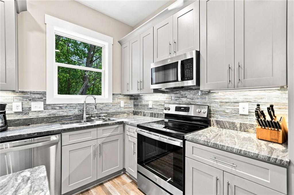 102 Moose Loop Property Photo 39