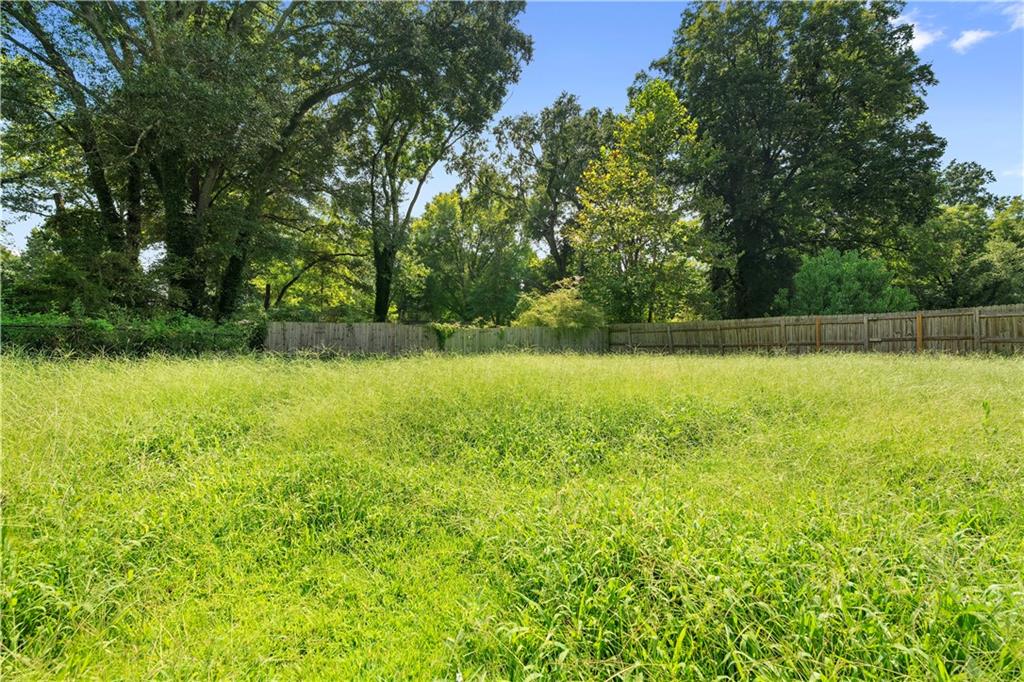 16 Robin Road Property Photo 16