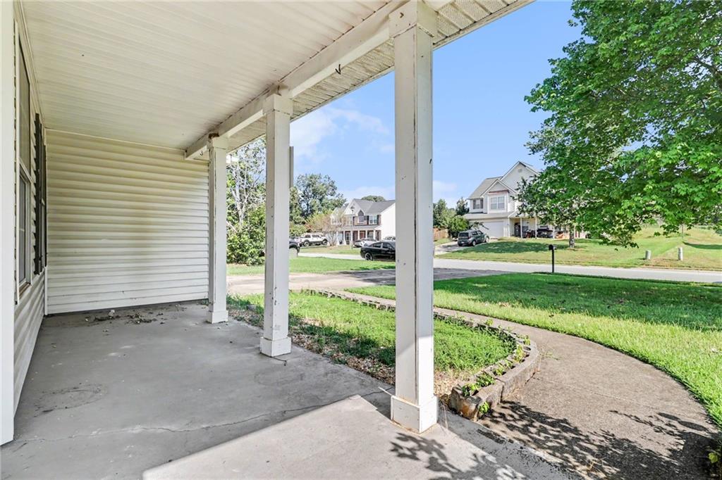 794 Baskins Circle Property Photo 8