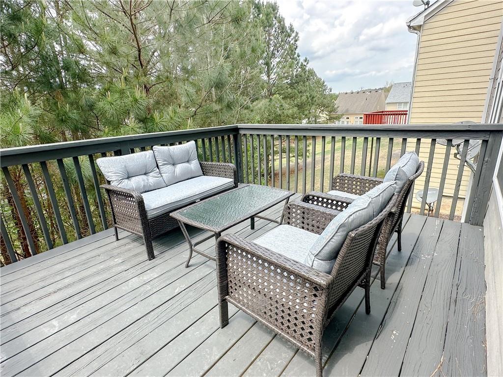 2206 Worrall Hill Drive Property Photo 12