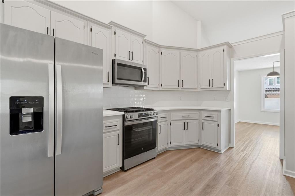 1003 Queensbury Run Property Photo 8