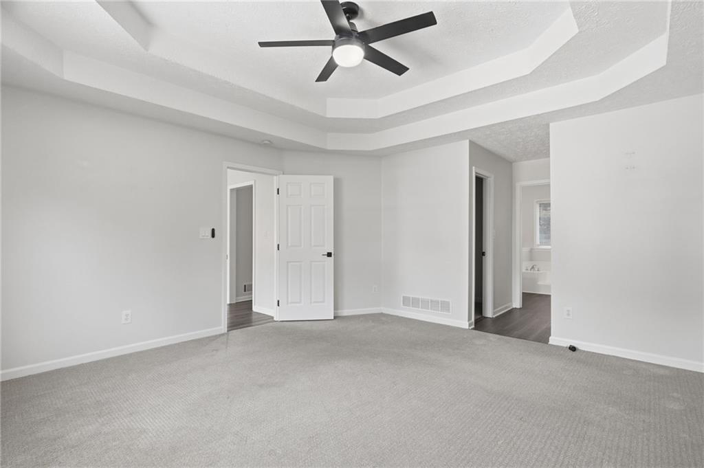 1003 Queensbury Run Property Photo 17
