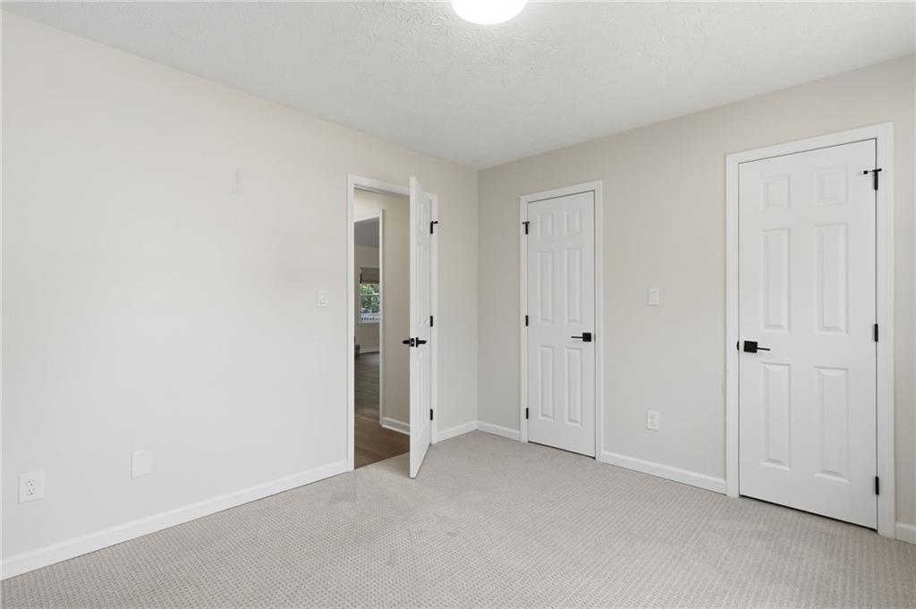 1003 Queensbury Run Property Photo 23