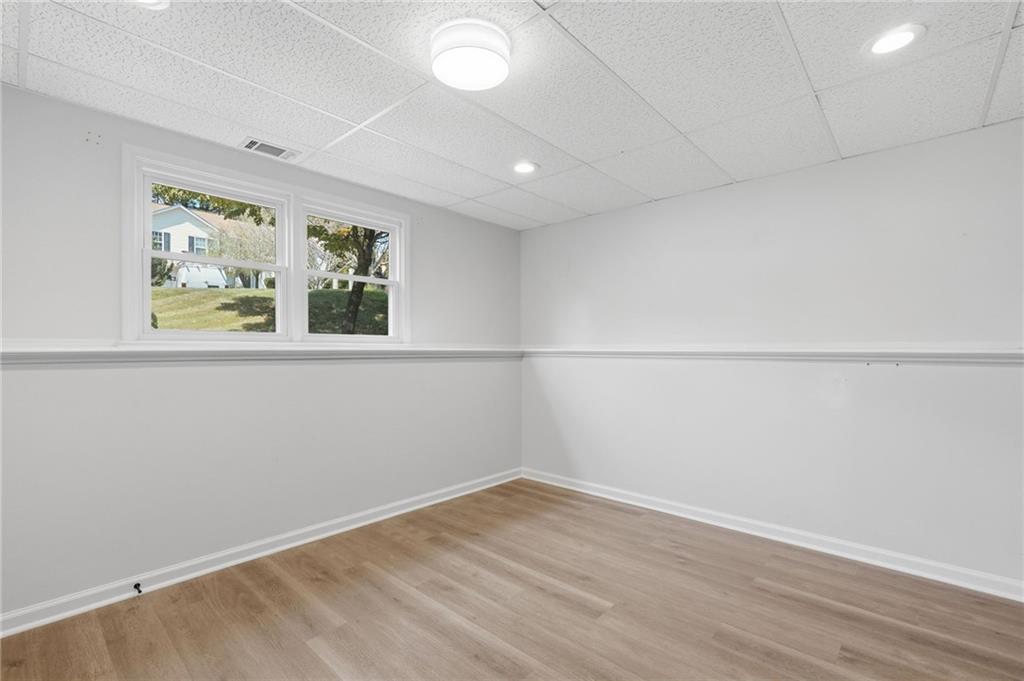 1003 Queensbury Run Property Photo 26
