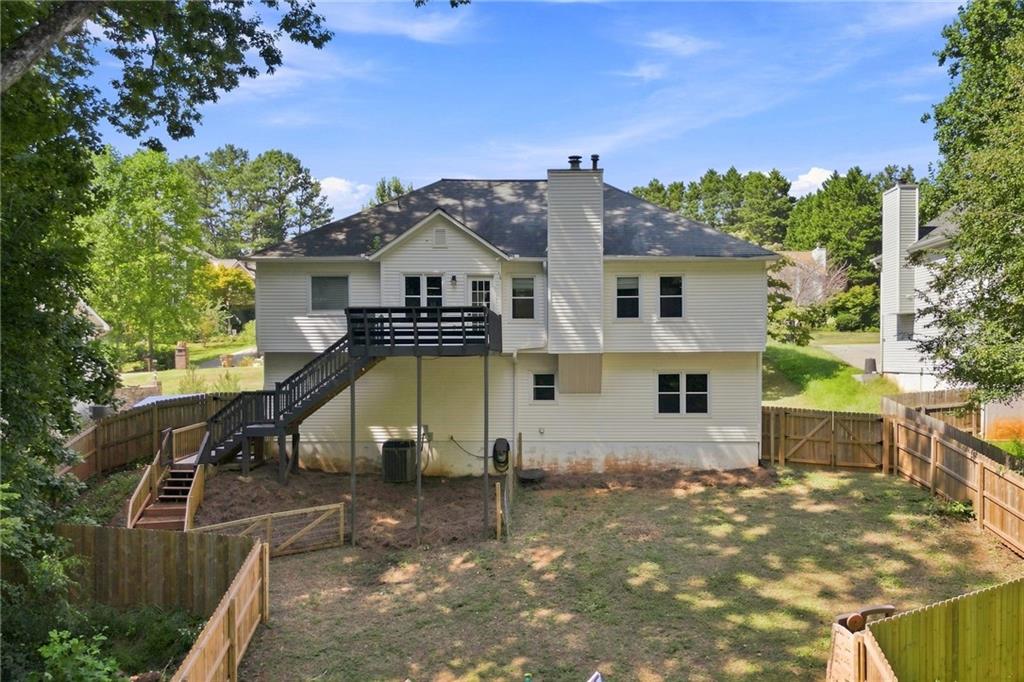 1003 Queensbury Run Property Photo 32