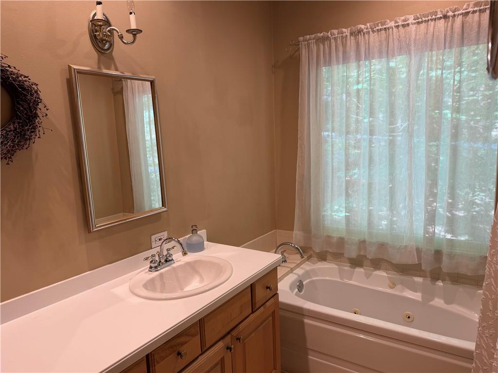 11 Cherokee Camp Trail Property Photo 15