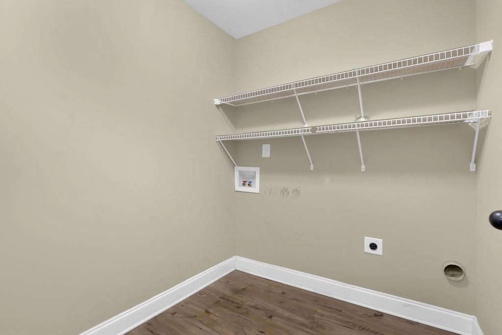 3710 Silver Hill Circle Property Photo 25