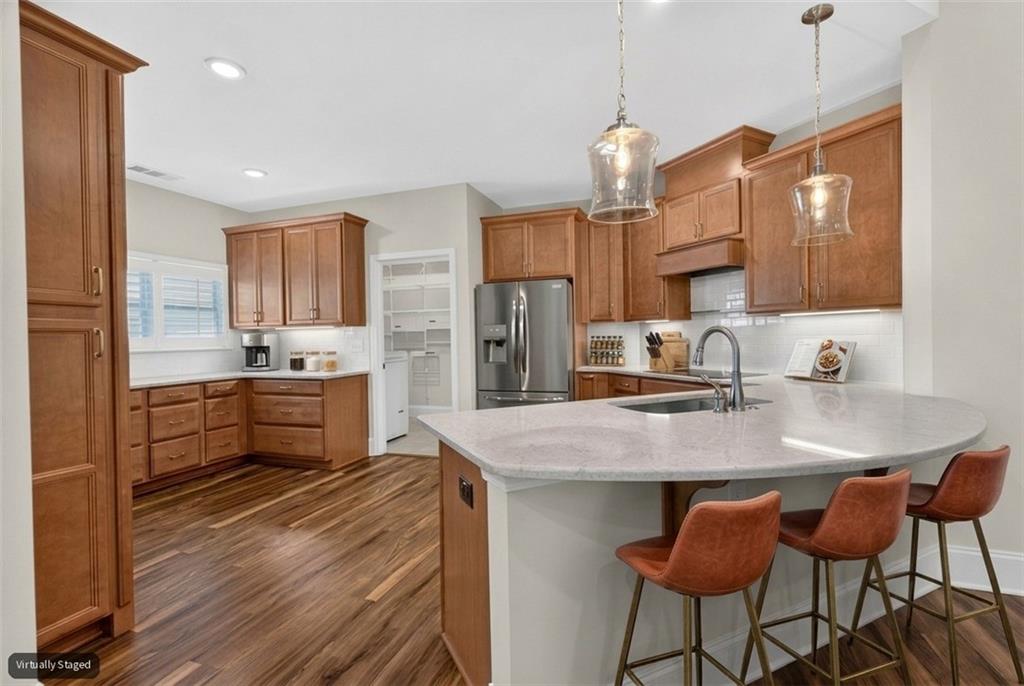 7833027 Property Photo 10