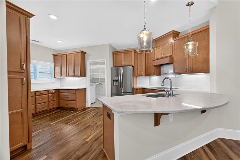 7833027 Property Photo 11