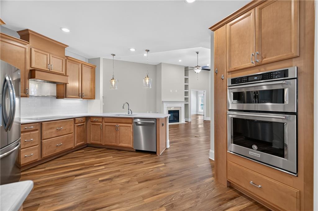 7833027 Property Photo 12