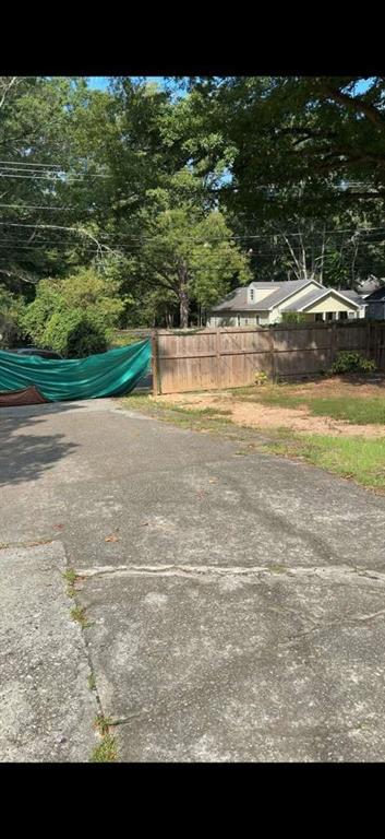 1563 Old Concord Road Se Property Photo 1