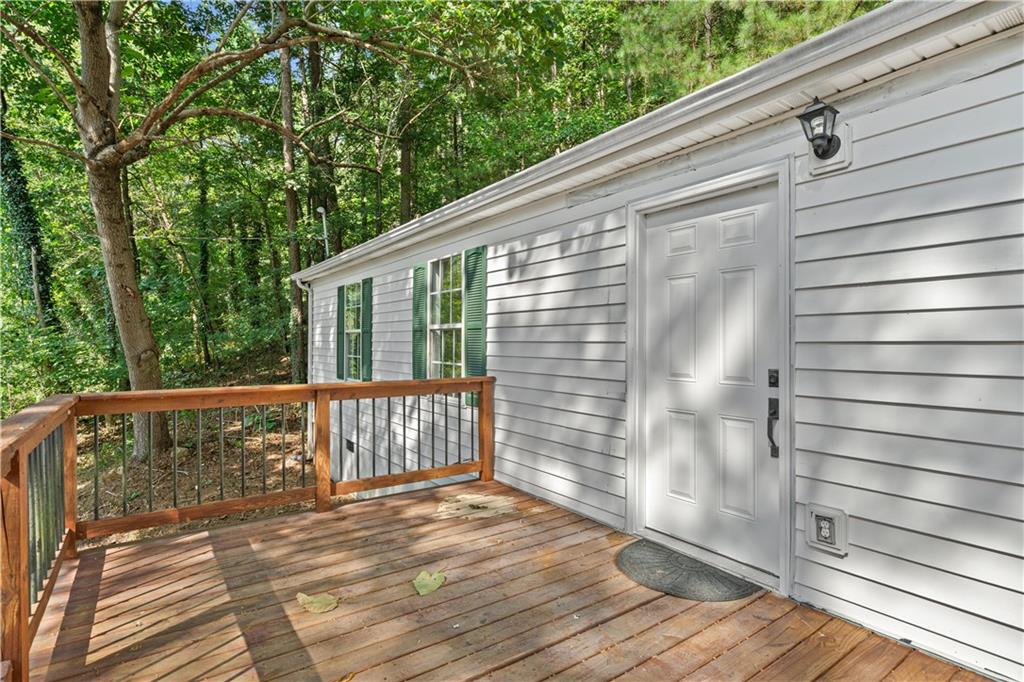 258 Curtis Circle Se Property Photo 5
