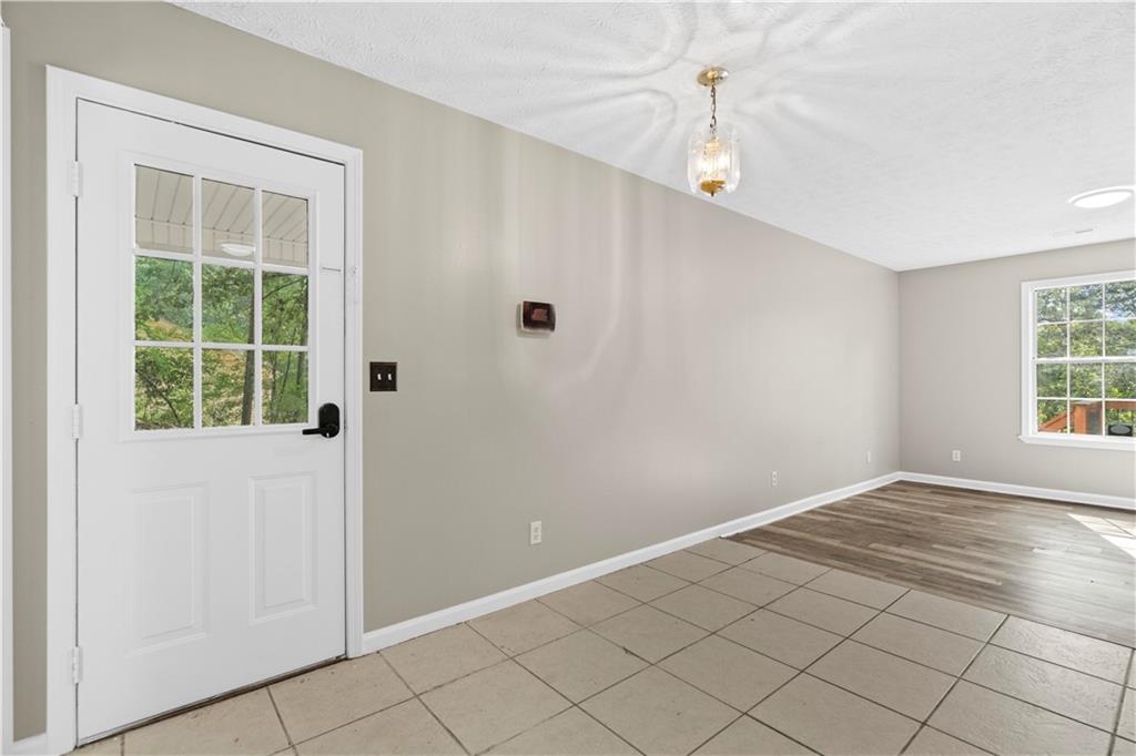 258 Curtis Circle Se Property Photo 10