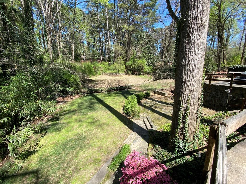 2073 E Roxboro Road Ne Unit B Property Photo 15