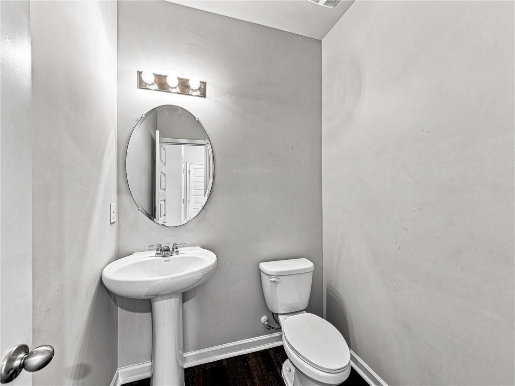 1218 Brookstone Circle Property Photo 15