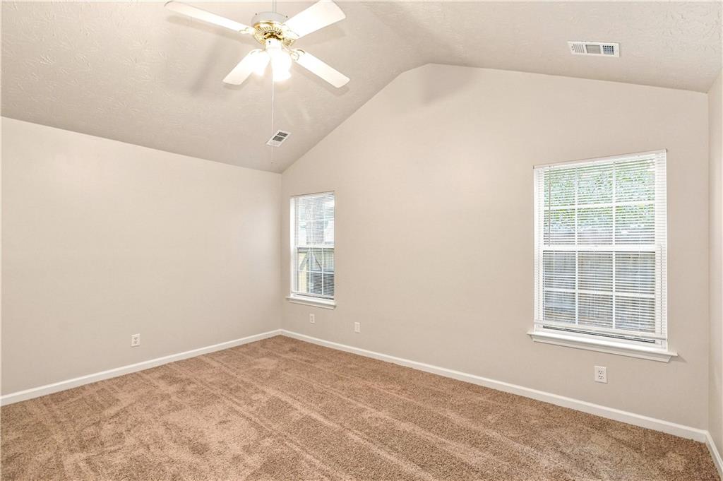 1426 Hyde Court Property Photo 9