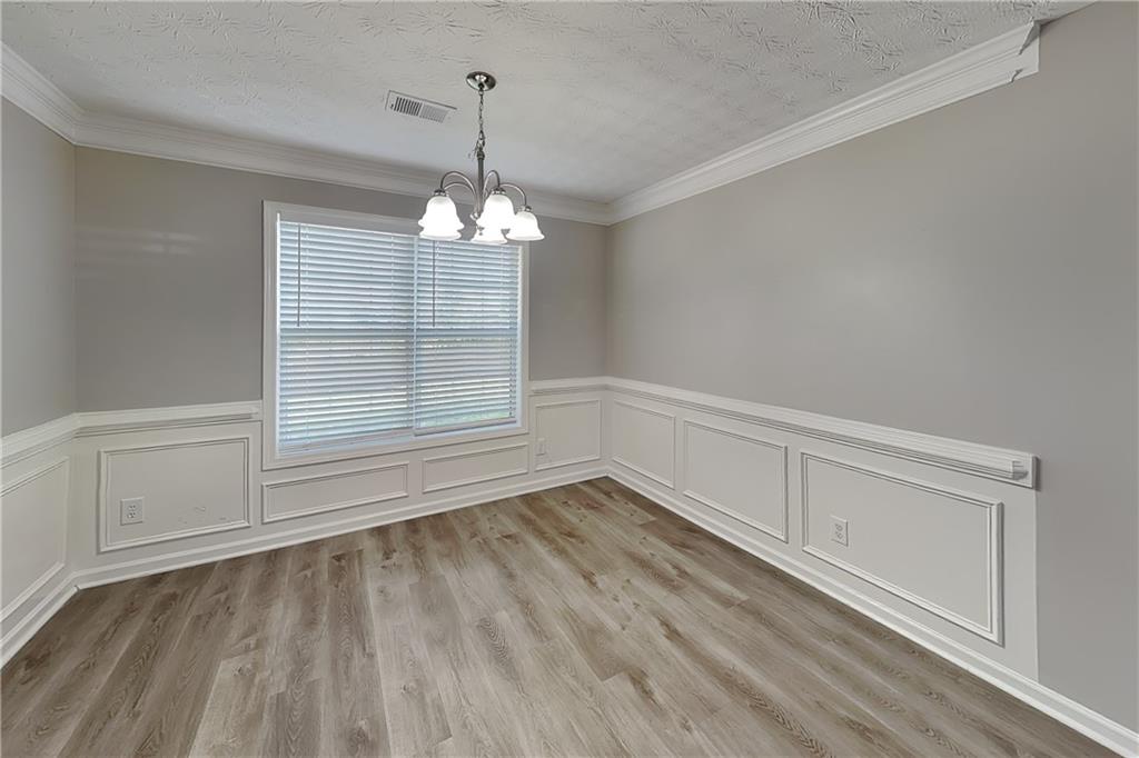 7833092 Property Photo 4