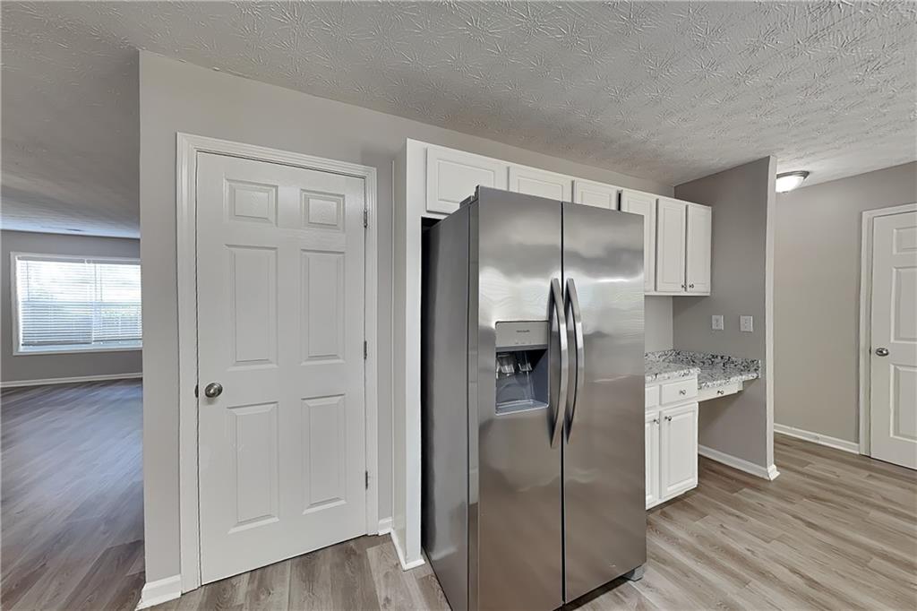7833092 Property Photo 6