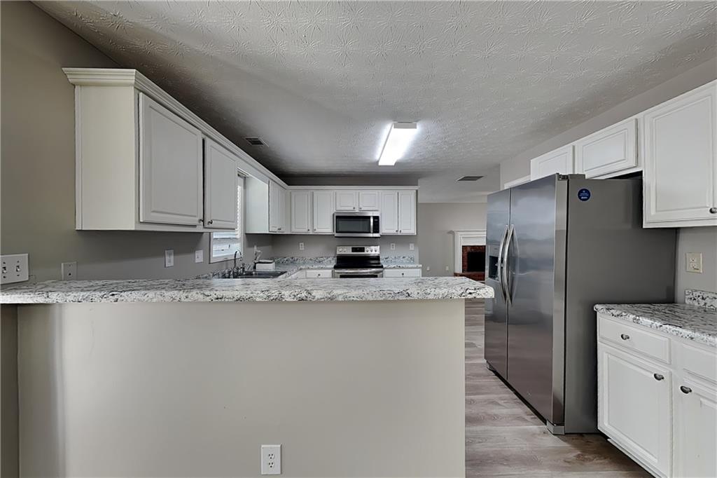 7833092 Property Photo 8