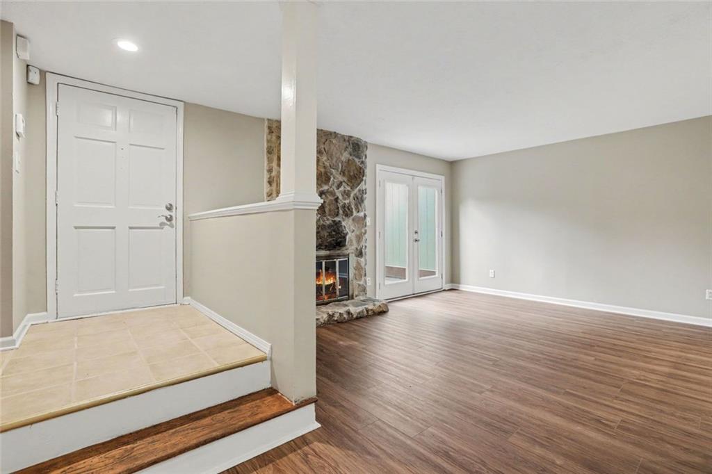 2752 Meadow Mere E Property Photo 4