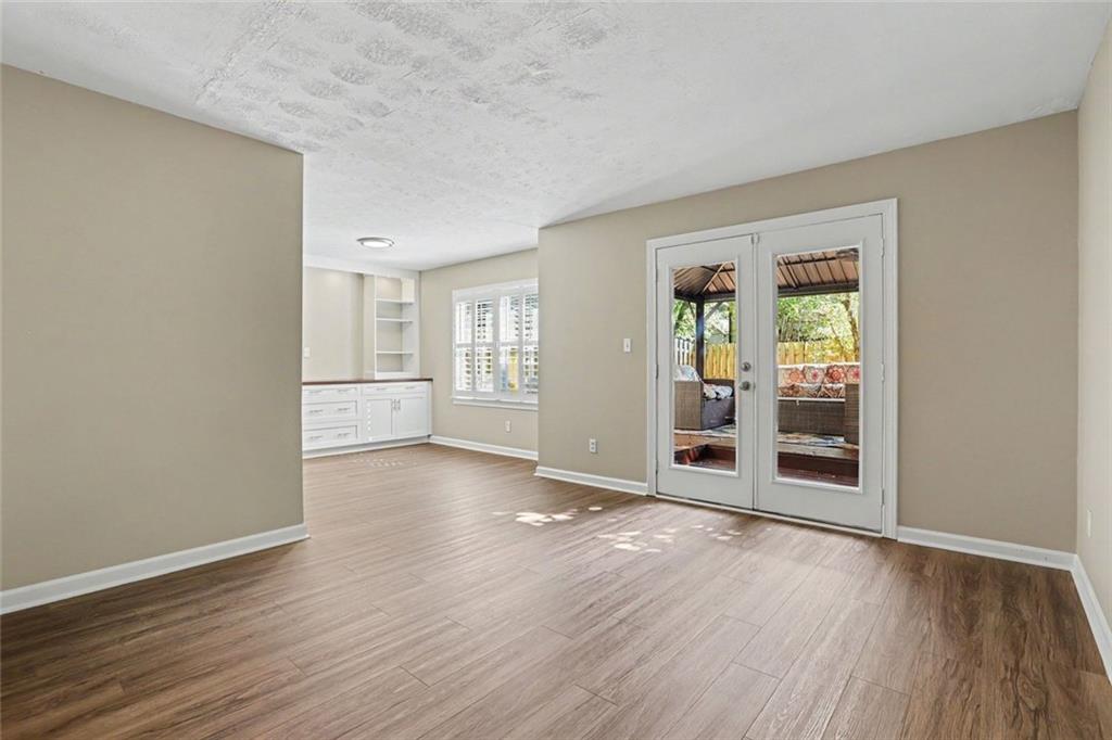 2752 Meadow Mere E Property Photo 7