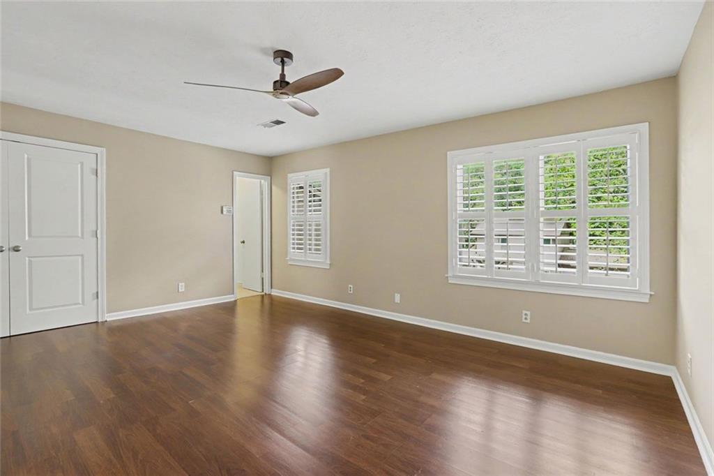 2752 Meadow Mere E Property Photo 15