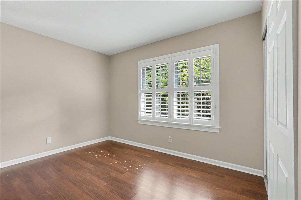 2752 Meadow Mere E Property Photo 18