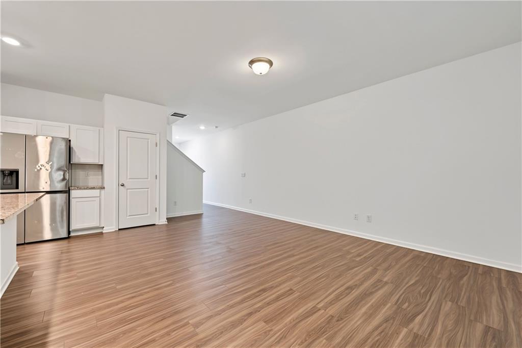 1365 Cooper Springs Rd Property Photo 5