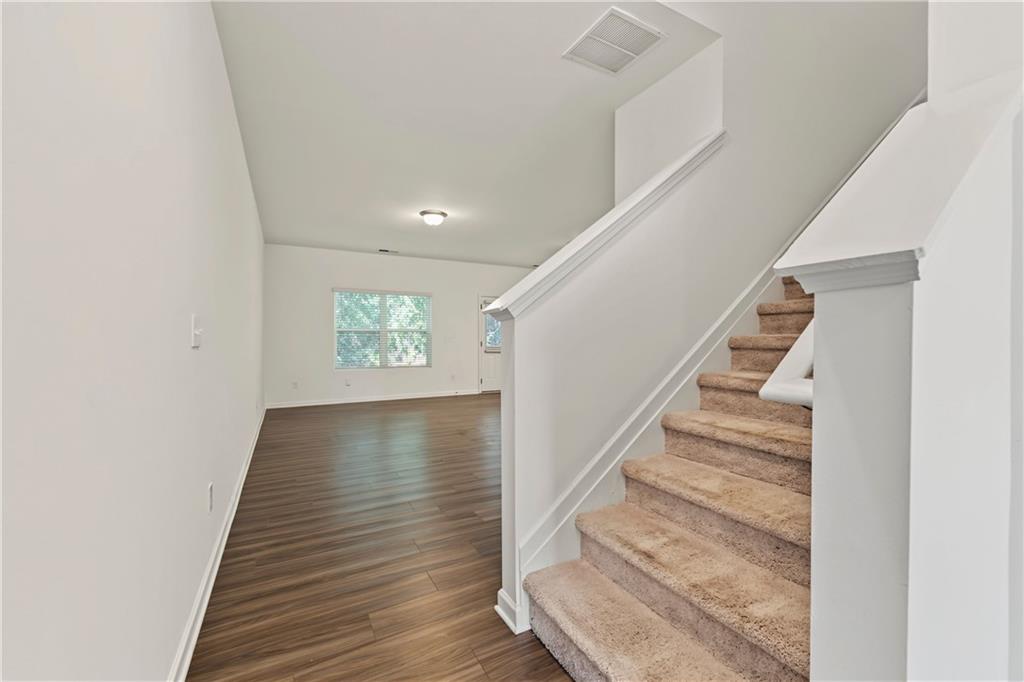 1365 Cooper Springs Rd Property Photo 7