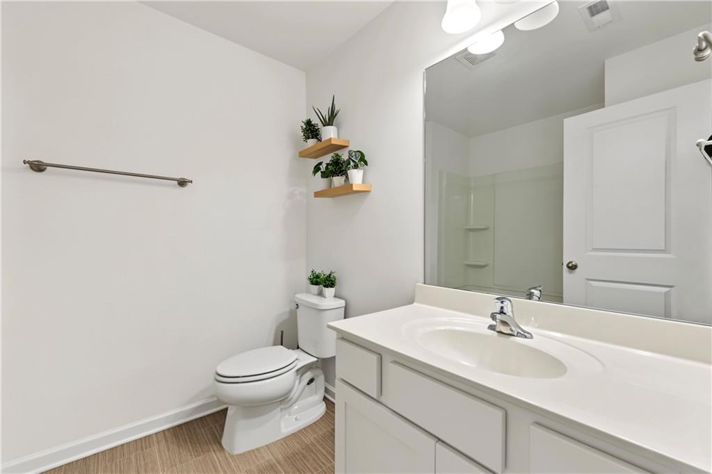 1365 Cooper Springs Rd Property Photo 10