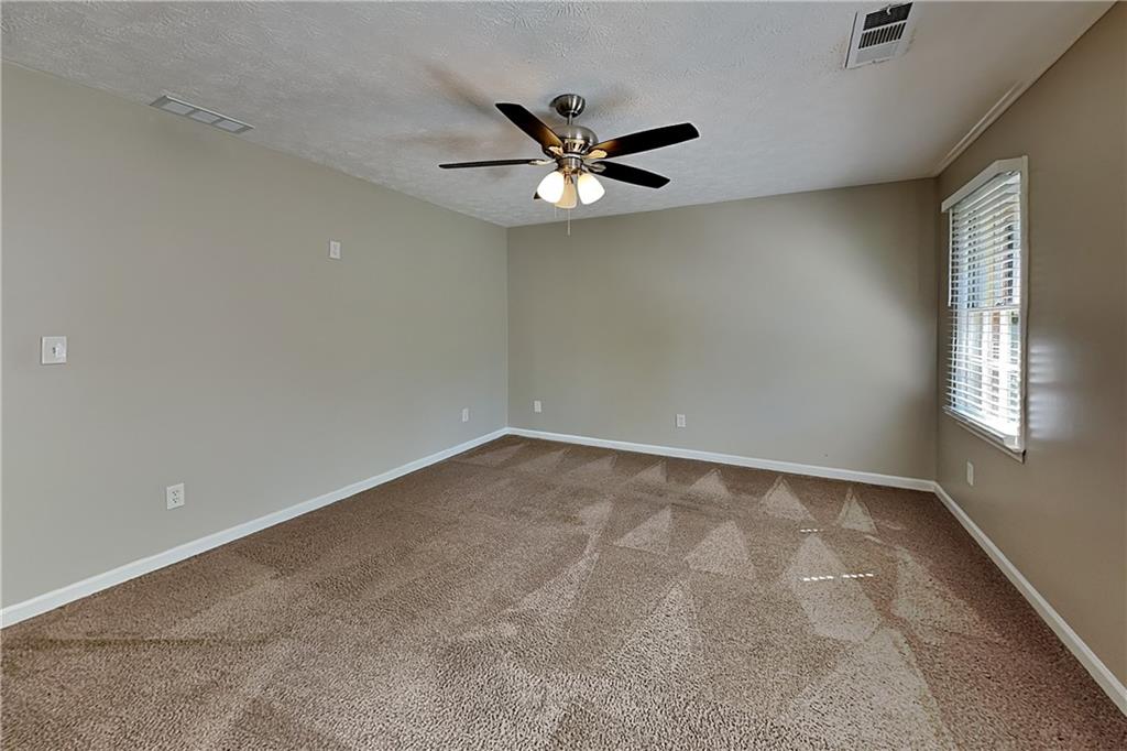 3940 Camrose Place Property Photo 9