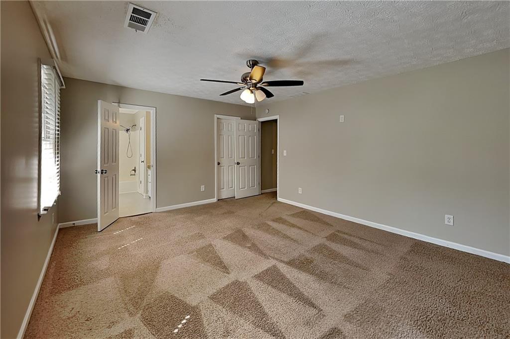 3940 Camrose Place Property Photo 10