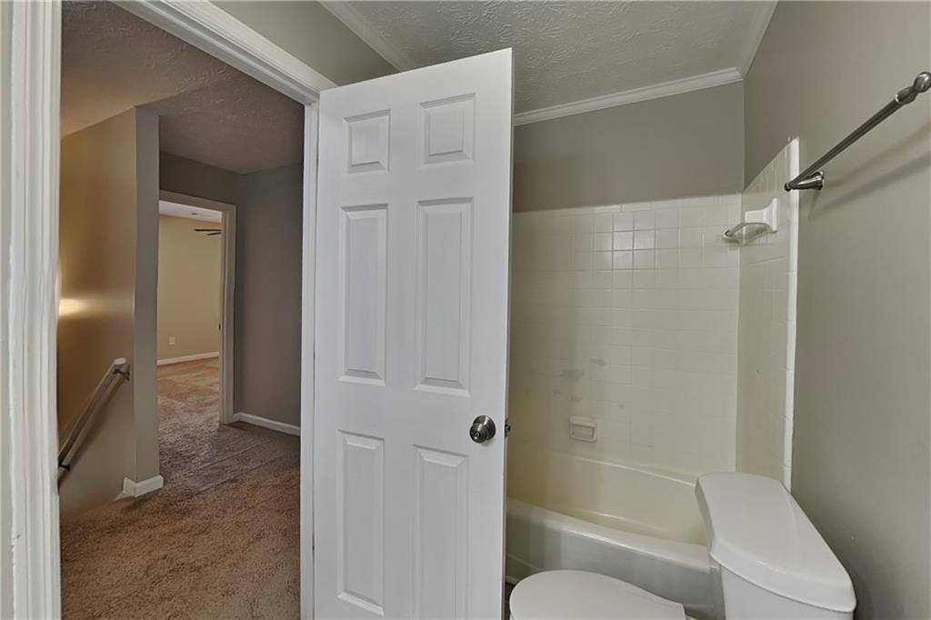 3940 Camrose Place Property Photo 20